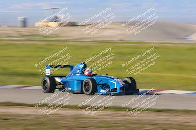 media/Mar-26-2023-CalClub SCCA (Sun) [[363f9aeb64]]/Group 2/Qualifying/